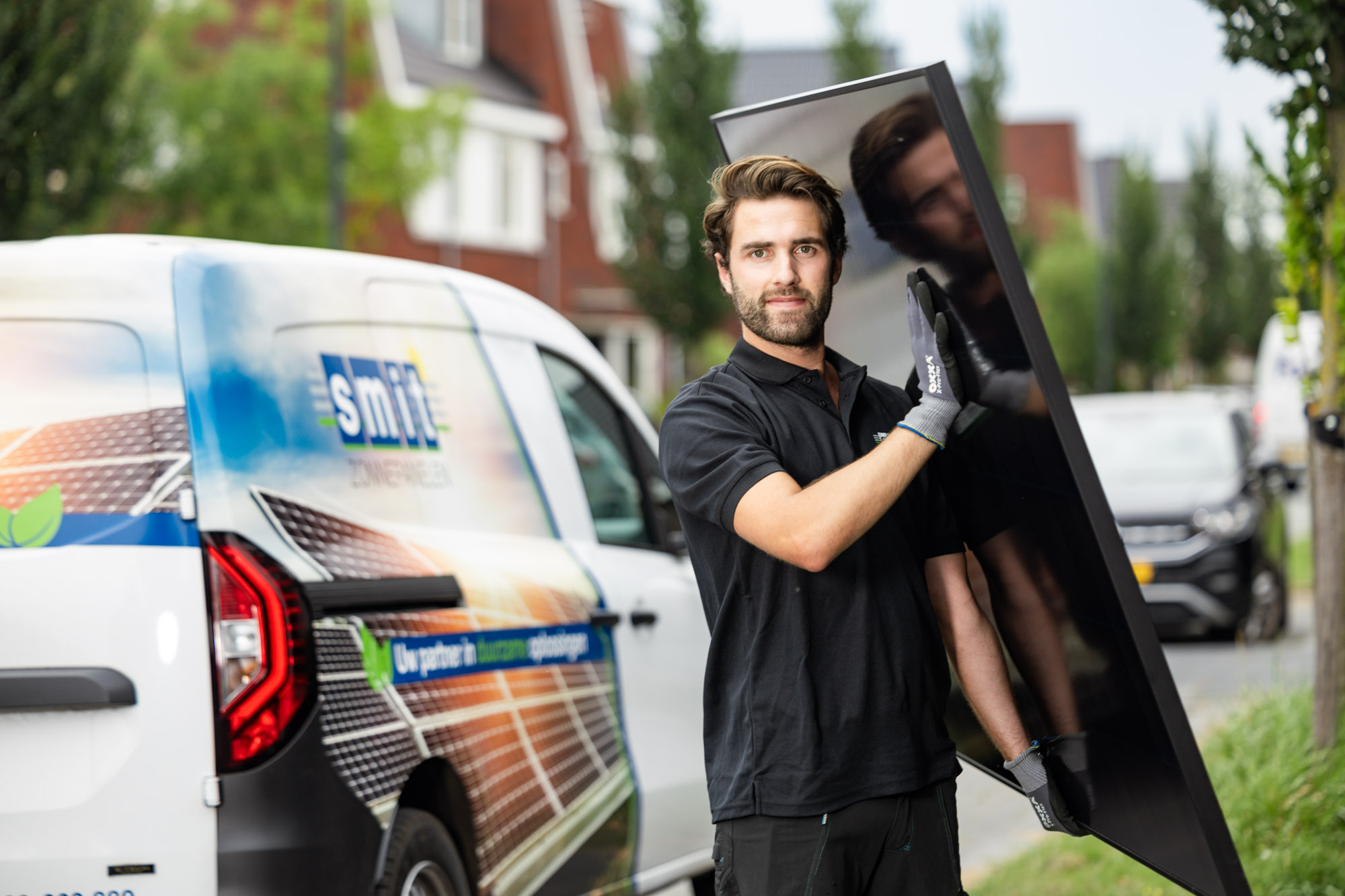 Zonnepanelen voor bedrijven online aanvraag - Smit Duurzame Energie